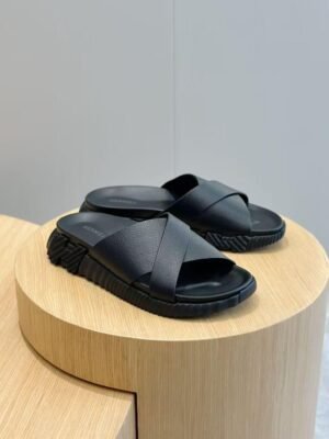 Hermès Chypre Sandal Black