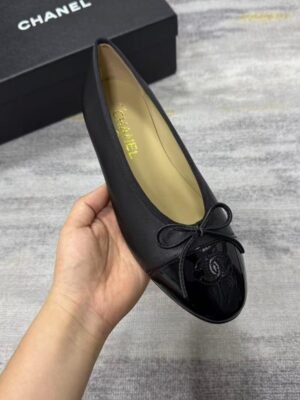 Chanel Ballet Flats Leather Patent Cap Toe Bow - Black