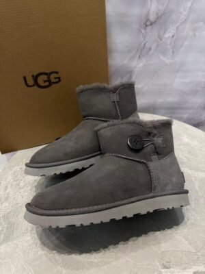 UGG Classic Ultra Mini Boots Grey