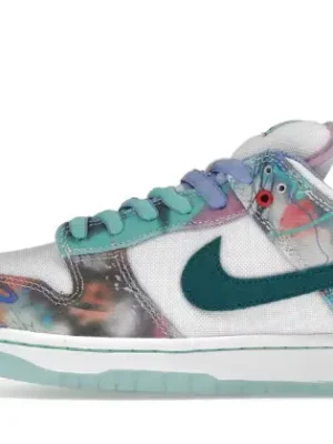 Futura x Nike SB Dunk Low Futura