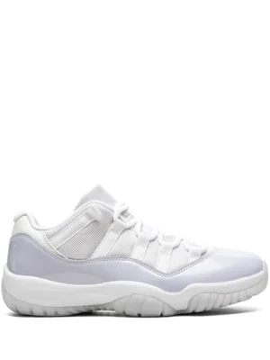 Jordan 11 Low Pure Violet