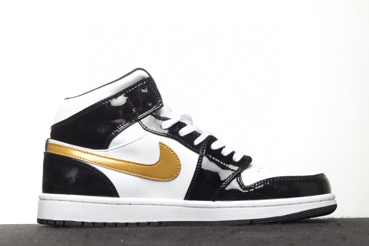 AIR JORDAN 1 MID Black Metallic Gold - Image 4