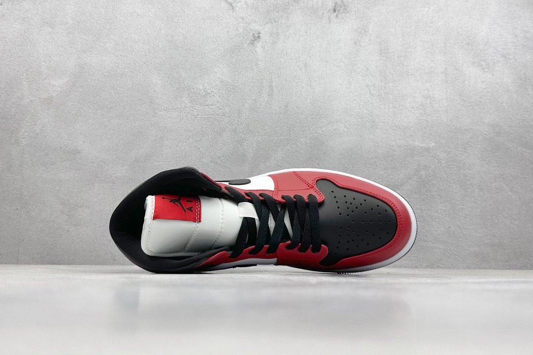 Air Jordan 1 Mid "Chicago Black Toe" - Image 5