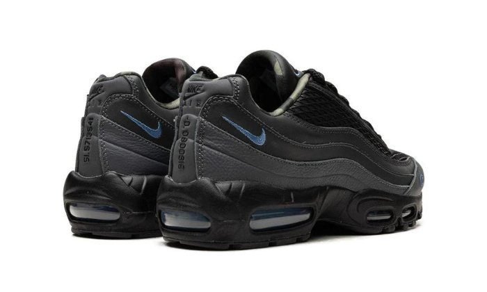 Corteiz x Nike Air Max 95 Black - Image 4