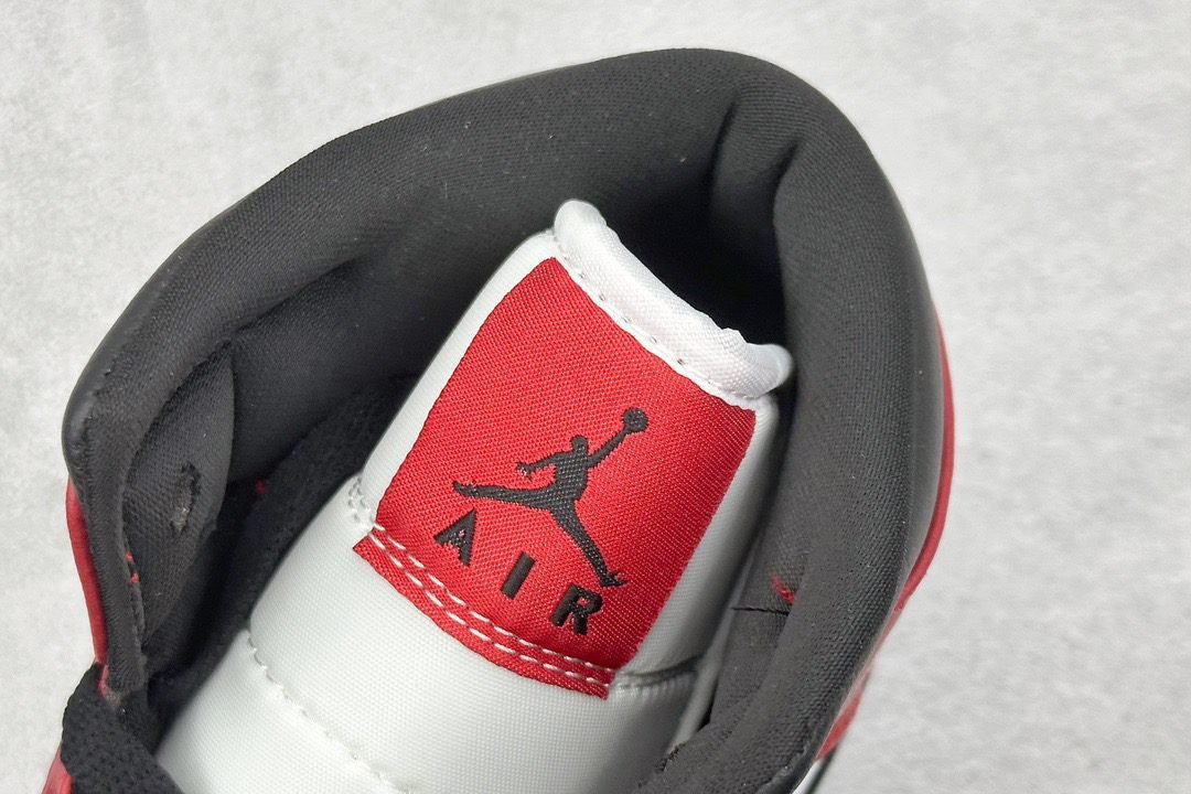 Air Jordan 1 Mid "Chicago Black Toe" - Image 8