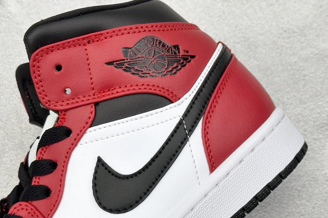 Air Jordan 1 Mid "Chicago Black Toe" - Image 9