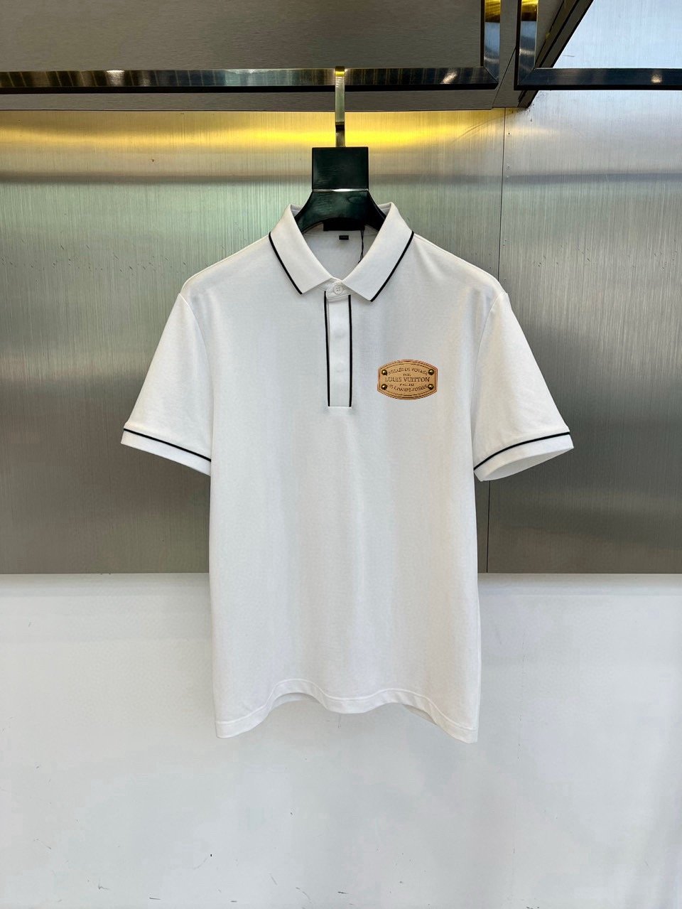 Louis Vuitton Etoiles De Voyage Leather Label Polo - Image 2