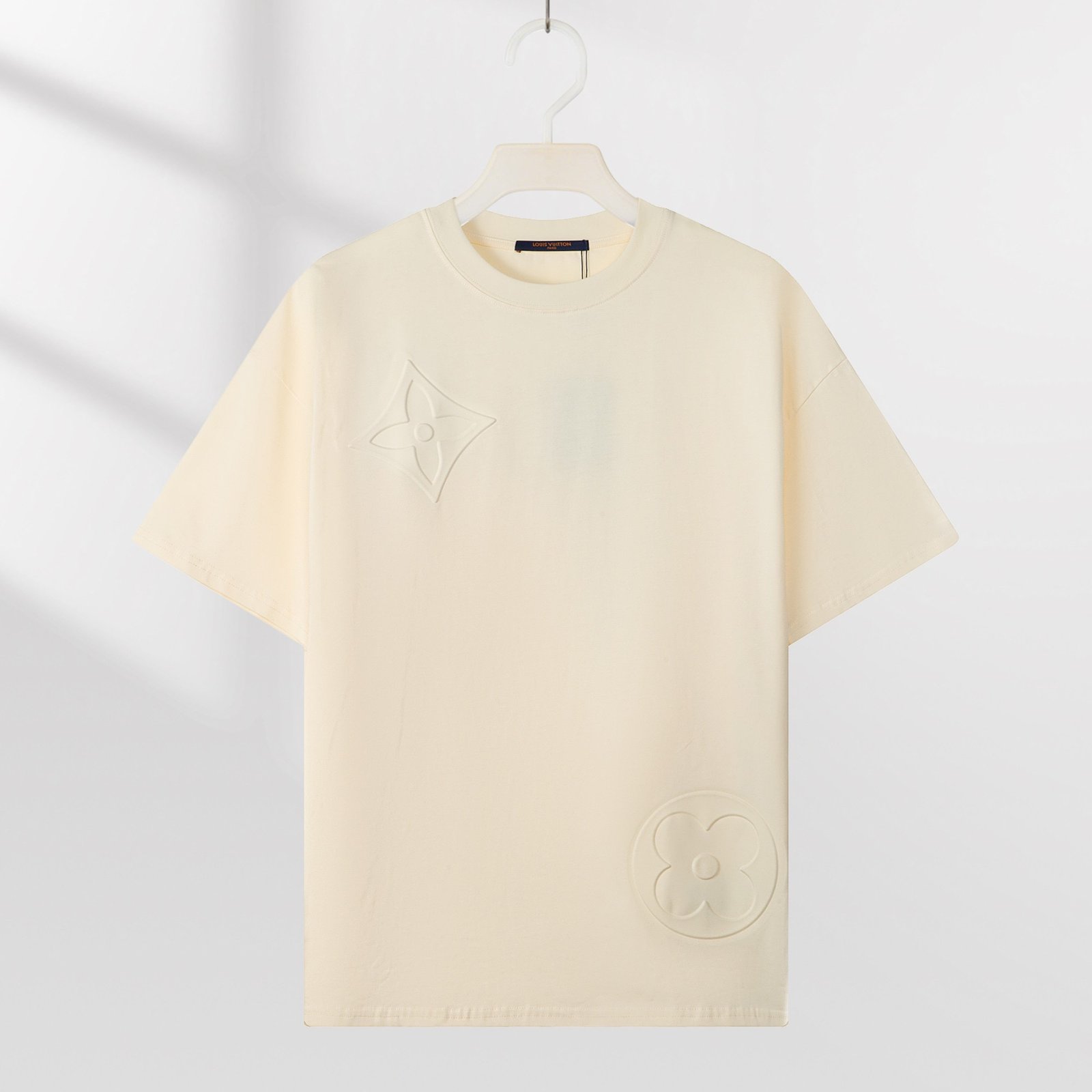 Louis Vuitton T-shirt Minimalism - Image 2