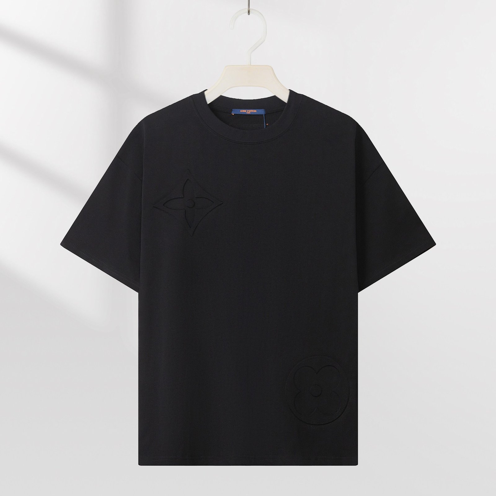 Louis Vuitton T-shirt Minimalism - Image 3