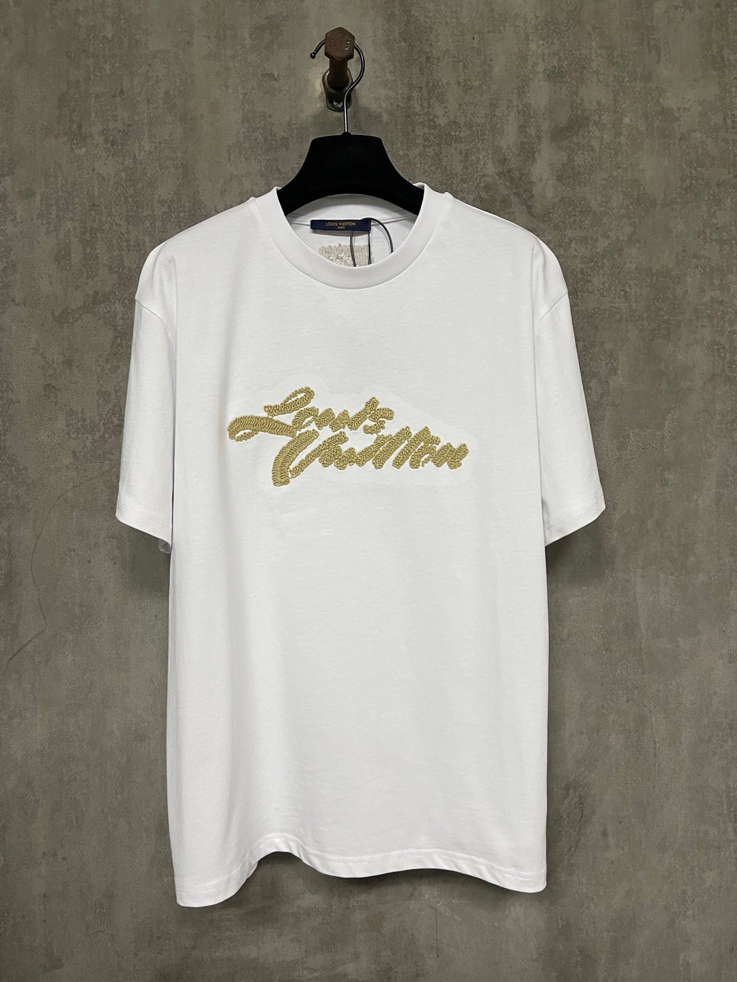 Louis Vuitton T-shirt Gold Script Embroidered - Image 2