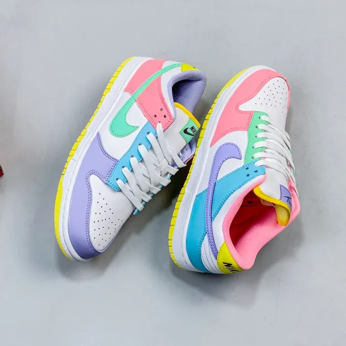 Nike Dunk Low SE Easter - Image 3