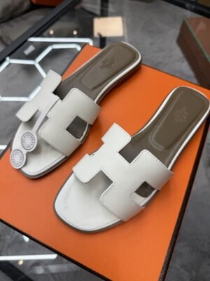 Hermès Oran Sandals White
