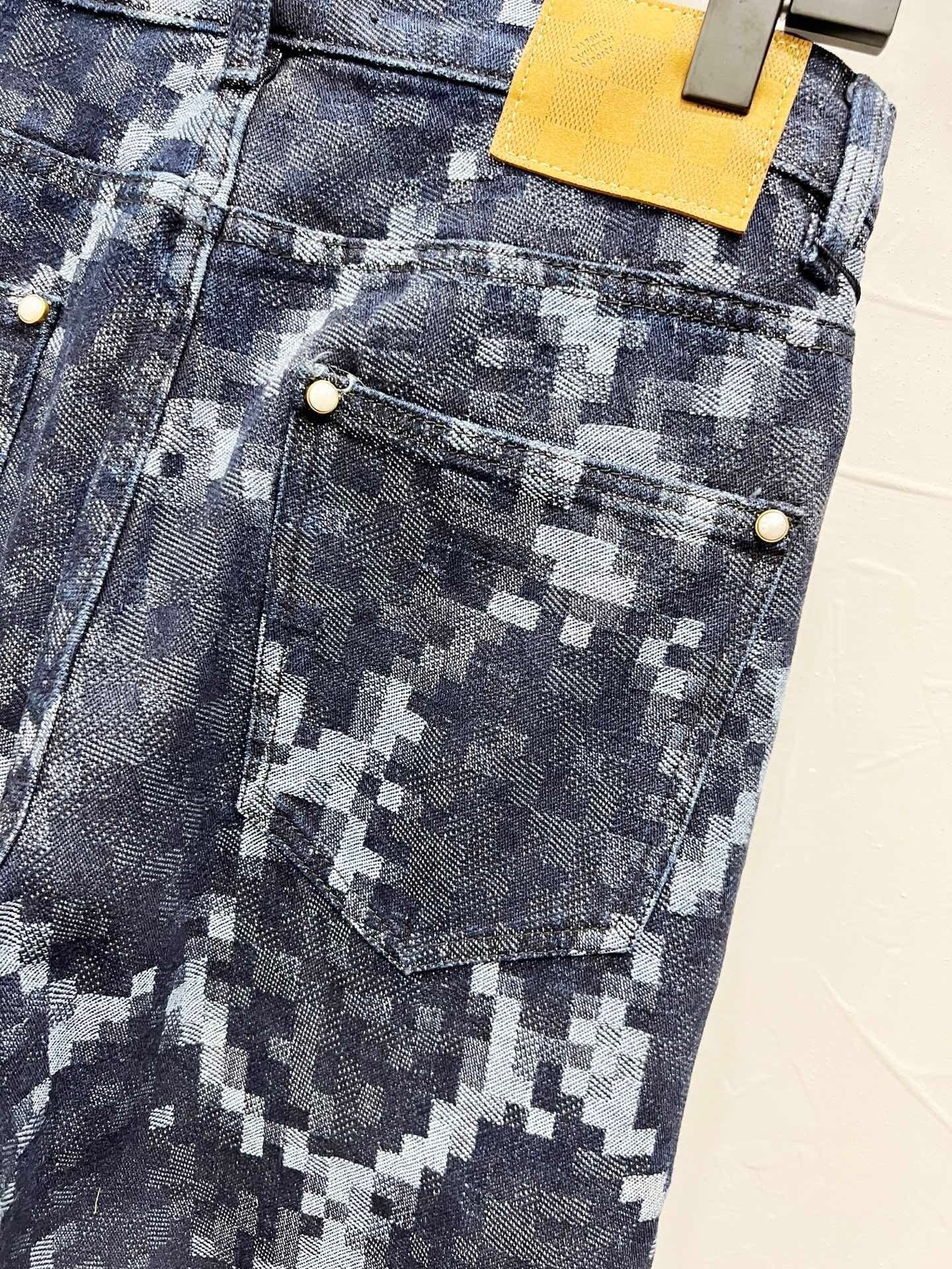 Louis Vuitton Jeans Damier Pixel Dark Blue - Image 3