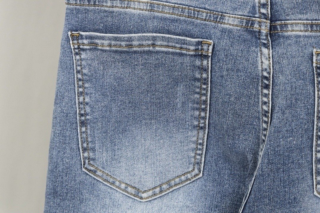 Louis Vuitton Jeans Monogram Lightning Bolt Light Blue - Image 4