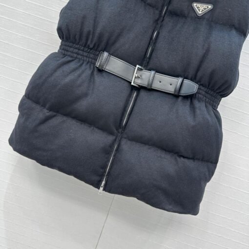gilet imbottito con cintura