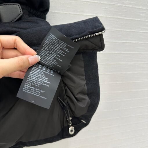 gilet imbottito con cintura