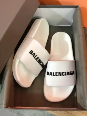 Balenciaga Pool Slides Wit