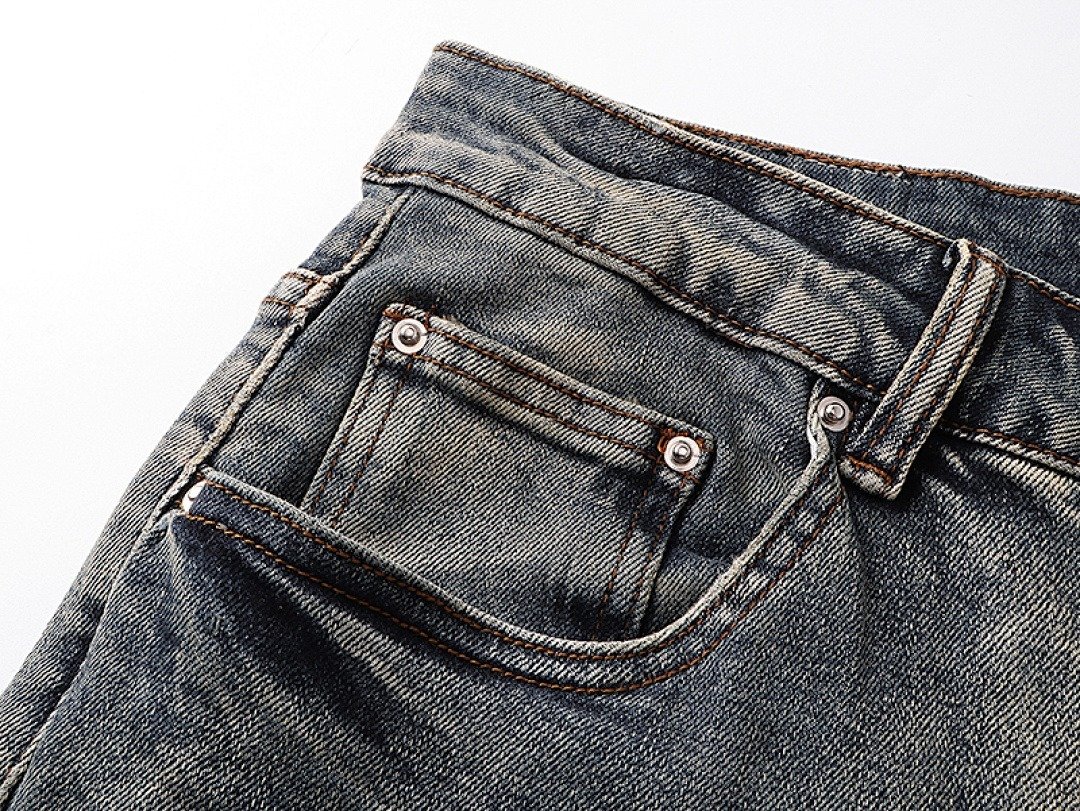 Amiri Staggered Logo Jeans 19 - Image 6