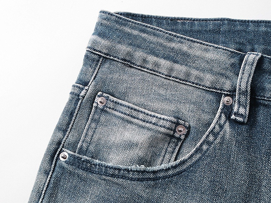 Amiri Crystal Cross Patch Jeans 13 - Image 9