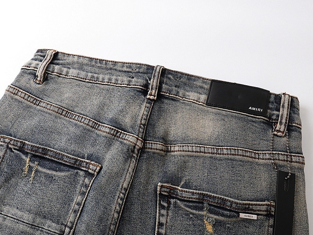 Amiri Staggered Logo Jeans 19 - Image 8