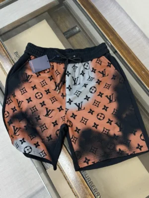 Louis Vuitton Shorts Monogram Gradient