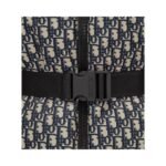 Taffeta trapuntato blu Oblique